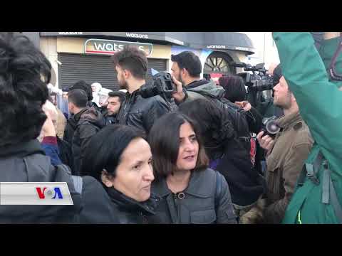 Parlamanterên HDP'ê bo Piştgirîya Leyla Guven li Stenbolê Meşîn