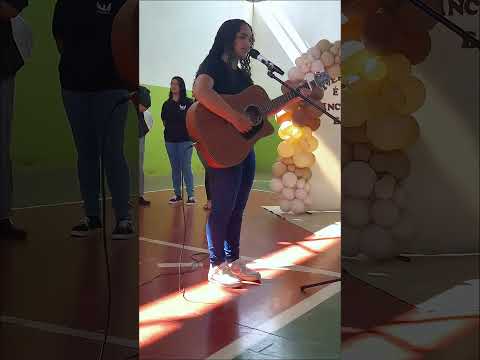Ester Dias no Show de Talentos em Alvarenga - Minas Gerais