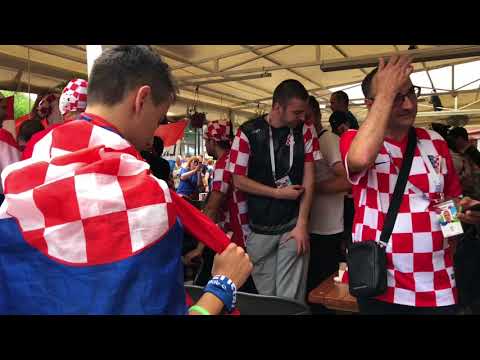 Novgorod day1 Croatian fans+songs