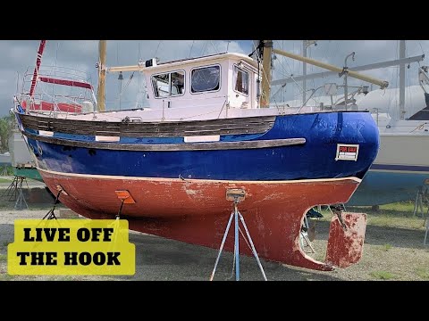 SAIL OFF GRID? Dirt Cheap Live Aboard Boat!