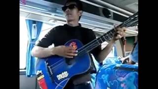 Download lagu PENGAMEN KOCAK BIKIN NGAKAK... mp3