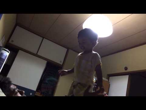 Asfi chest on father 2014/09/23 1year07months