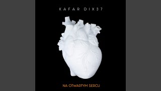 Kadr z teledysku Przesiąkasz zapachem nocy tekst piosenki Kafar Dix37 feat. Kukon & Louis Villain