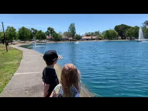 Pro Boat Black Jack 42