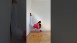 Extreme Splits 💖 #shorts