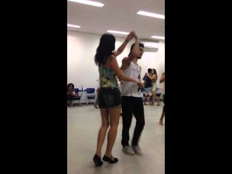 Yse Góes e Raphael Queiroz