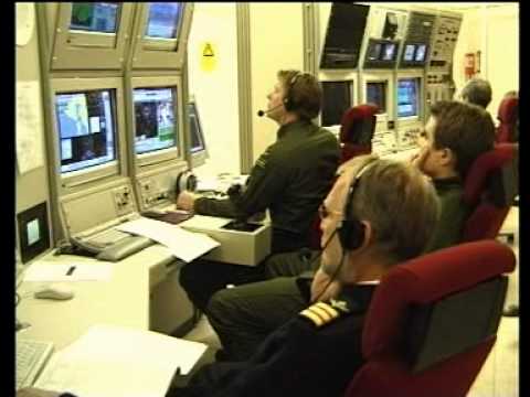 QinetiQ Dynamic Flight Simulator with SwAF pilots