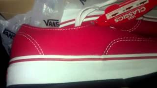 preview picture of video 'Vans Authentic Red Unboxing'