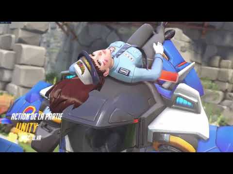 Queen is playing overwatch