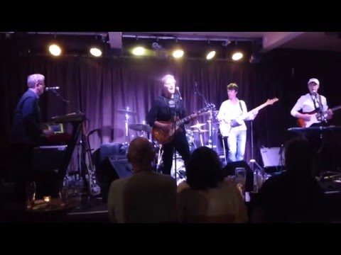 "Since You Been Gone"- Russ Ballard @ Nells Jazz & Blues, London 18 Mar 2016.