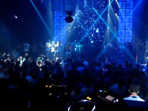 Noel Gitman plays Ferry Cosrten -Feel it @ Oman 17