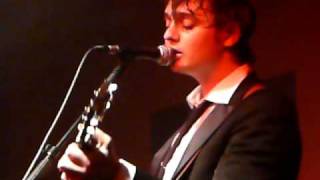 Peter Doherty - Merry Go Round / Smashing (live)