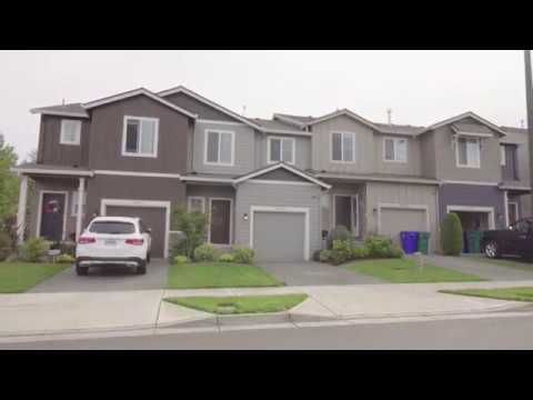 Beautiful Damascus Three Bedroom Townhome In Wind Swept Waters! property video