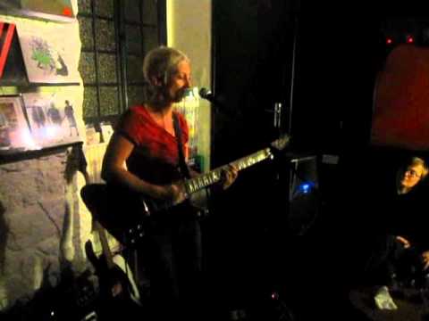 Vale Poher - Peacemaker @ Gals Rock (1st anniversary)