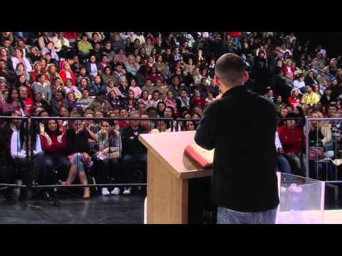 Louvemos o Senhor 23/06/2013 Pe. Serginho - Pregação 1/3