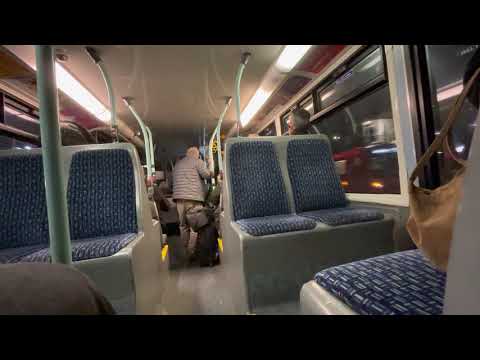 Thrash!! YT10UWD - Scania CN230UD OmniCity DD - London United SP40167