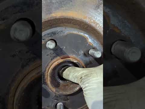 2013 Lexus ES350 CV Axle Removal