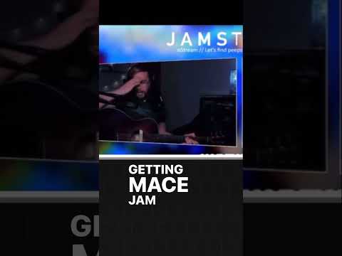 Jumpscare jamming