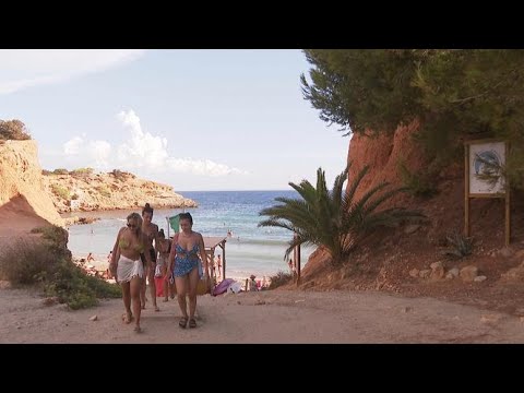 Els ciutadans de Sant Josep proposen crear un campament per a adolescents i dotar d'aigua