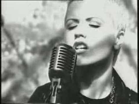 U-MV167 - Cranberries - Zombie