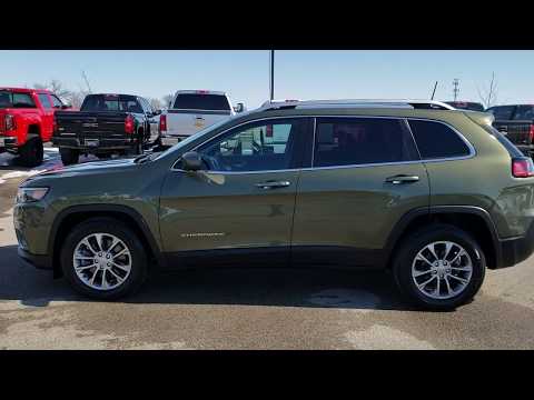 2019 JEEP CHEROKEE LATITUDE PLUS OLIVE GREEN WALK AROUND REVIEW SOLD! 9J16A www.SUMMITAUTO.com