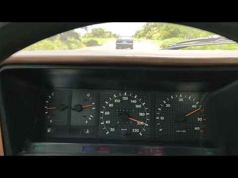 Opala com mecânica original a 200 km/h