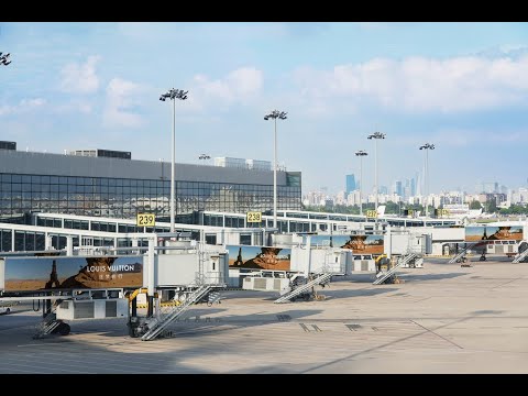 ‘Towards A Dream’ com Louis Vuitton no Aeroporto Internacional de Xangai Hongqiao (Inglês)