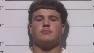 Traffic stop leads to drug bust, arrest of 18-year-old accused of running drugs to Gillespie County