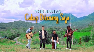 Download lagu THE JUNAS - Cukup Dikenang Saja | Cover Akustik mp3