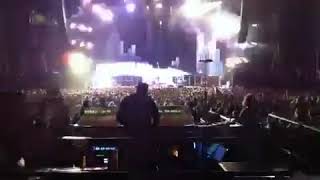 Greenday plays eye of the tiger