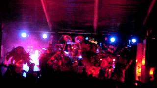 GWAR -- Beat You To Death (live @ Austin funfunfun fest 2010)