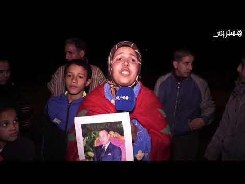 ساكنة جنان لبيض نواحي فاس في مسيرة ليلية احتجاجا على حرمانهم من الماء والكهرباء