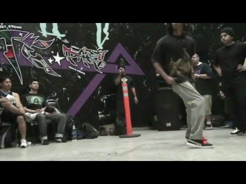 Jordan/Ralphie vs Flash/Spyro