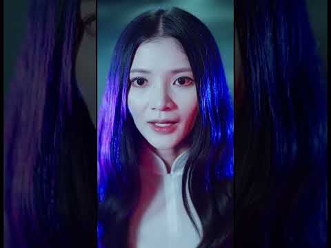 Cô ơi sao cô không đội nón bảo hiểm