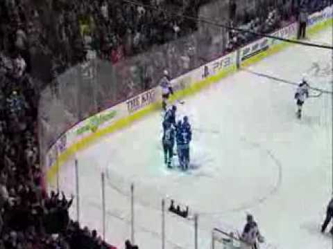 Canucks Vs Blues - Mason Raymond 2-1 Goal - 01.27.10 2 - HD