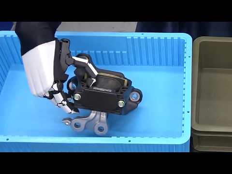 様々なモノをつかむ