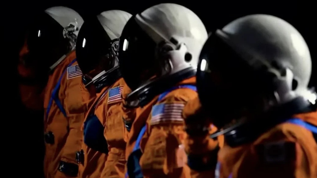 Watch Live! NASA Reveals the Artemis 3 Astronaut Crew + Mission Update - YouTube