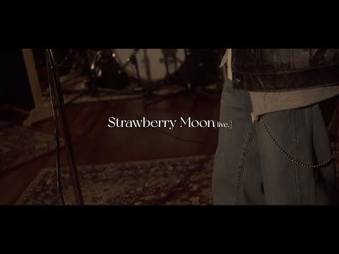 The Poles - Strawberry moon [Official Live]