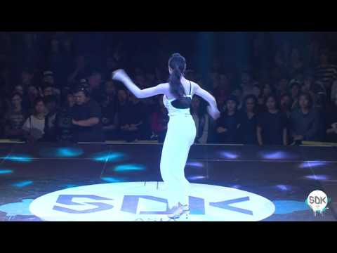 SDK ASIA 2016 Semi-Finals - Waacking 1on1 - EL J Vs Bobo