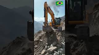 Curso de operador de escavadeira hidráulica. Nova turma. Inscreva-se . Whats: (34) 9.9333-2525