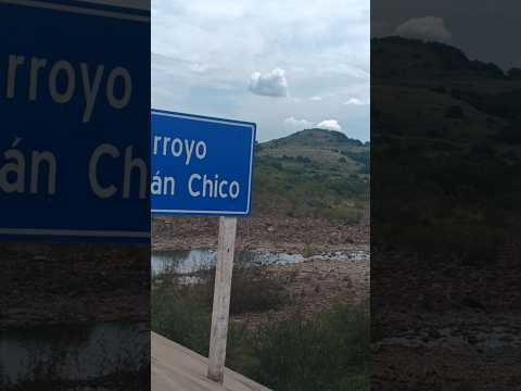 Arroyo Catalán Chico , Camino a la Bolsa , departamento de Artigas , Uruguay 🇺🇾 . Videitos .