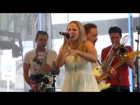 Leyla Trebbien live - Naked as I am - 11.05.2018 - W-Festival Frankfurt a.M.