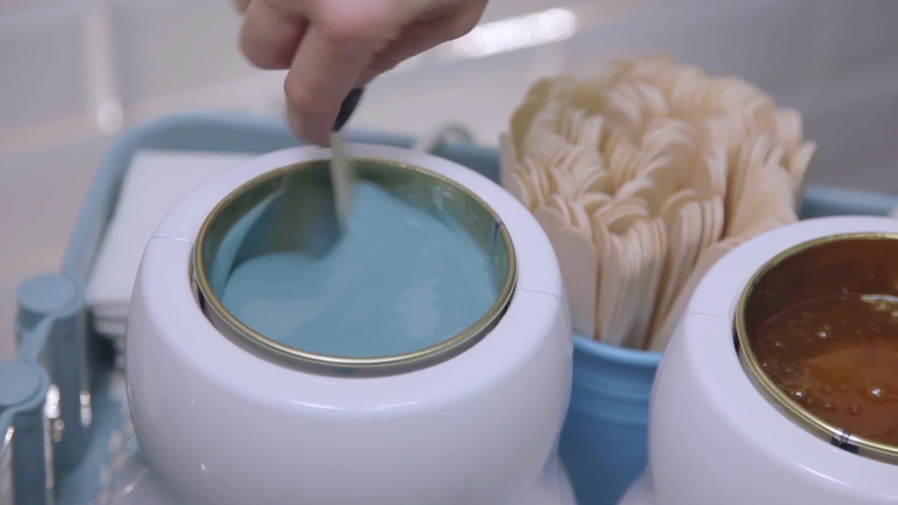 Różnica między woskiem miękkim i twardym.