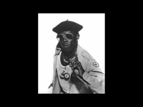 Shabba Ranks Vs Dj Snap  ( Mash up Ragga Hip Hop 2012 )