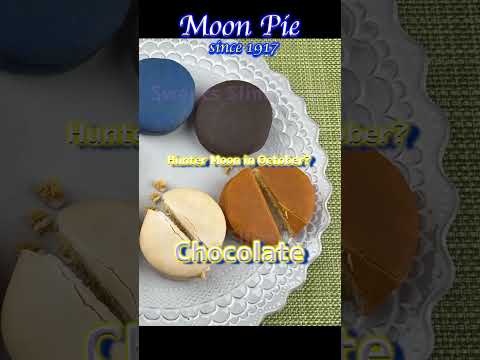 Moon Pie since 1917 Marshmallow Graham Cracker Sandwich American classic snack