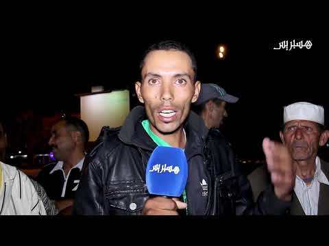 مسيرة ليلية لساكنة قصر ايت عثمان إقليم الرشيدية خوفا من السيول بعد فيضان واد