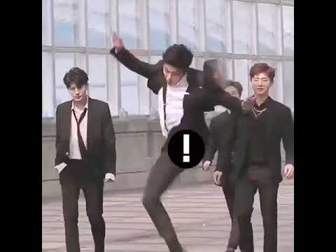 iKON Ju-ne Funny moments 😂😂😂