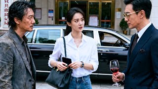 Ditched on the wedding day, she calls the Childhood sweetheart CEO to replace the groom. #250824hxB4