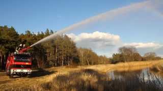 preview picture of video 'Tanklöschfahrzeug der Feuerwehr Jessen'