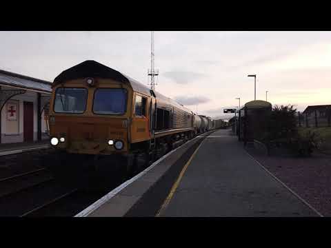66744 (Crossrail) & 66738 (Huddersfield Town) 3Q99 at Invergordon
